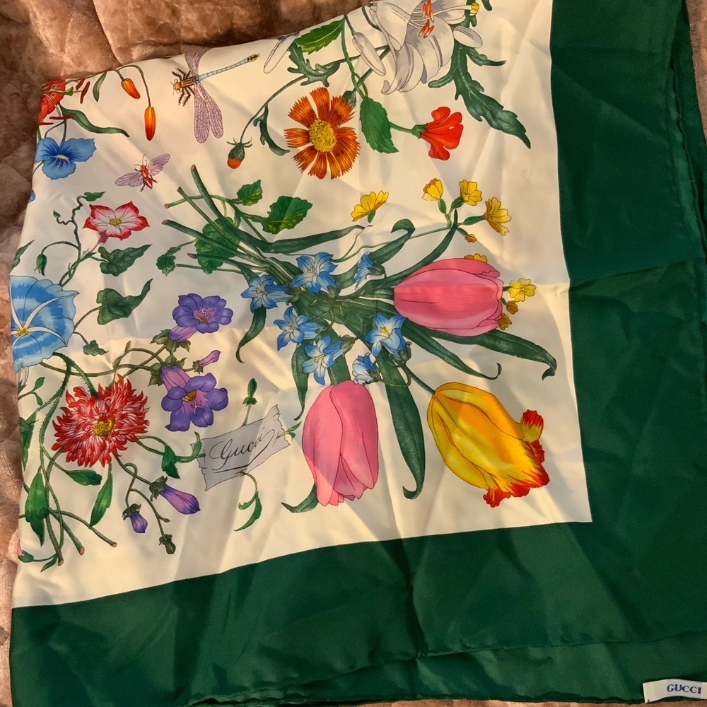 Vintage Authentic Gucci Silk Floral Scarf. No box.